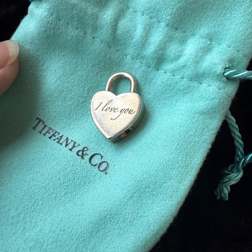 Tiffany & Co Silver 💙 LOCK CHARM PENDANT